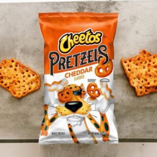 Cheetos Pretzels Cheddar
